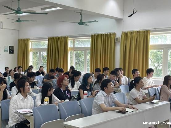 202405靳红磊联系班级听课